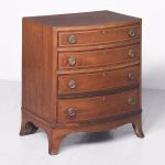 Neat-Sized Georgian Sheraton-Style Bowfront Chest of Drawers of The Edwardian Period