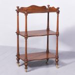 Attractive Victorian Three-Tier Mahogany Whatnot