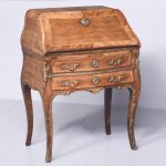 French Kingwood and Walnut Bureau