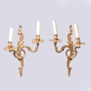 Wall Lights & Sconces