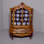 Exceptional Dutch Marquetry-Inlaid Kingwood and Walnut Display Case