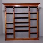 Quality three-section, mid-Victorian mahogany open bookcase